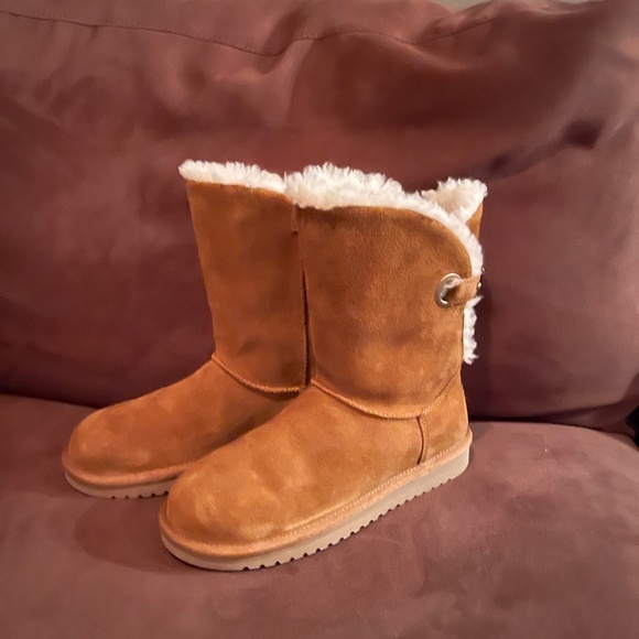 Women's boots - Picture 1 of 4